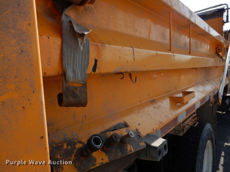 image for item DM7307 2009 International WorkStar 7500  dump truck