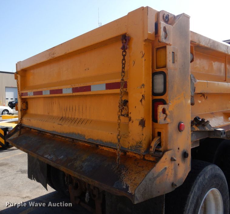 image for item DM7307 2009 International WorkStar 7500  dump truck