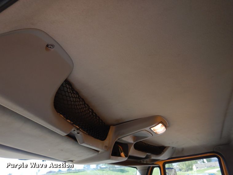 image for item DM7307 2009 International WorkStar 7500  dump truck