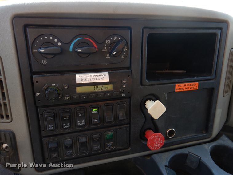 image for item DM7307 2009 International WorkStar 7500  dump truck