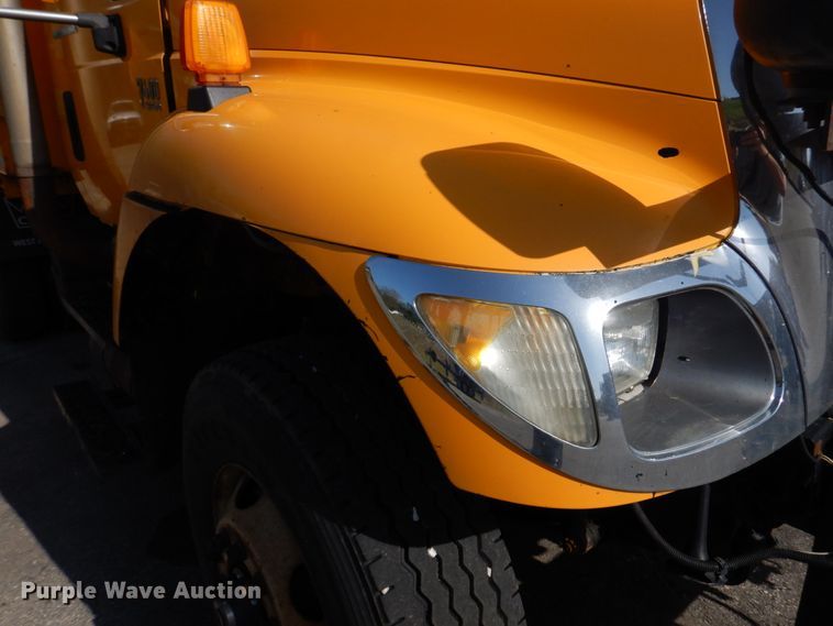 image for item DM7308 2006 International 7400  dump truck