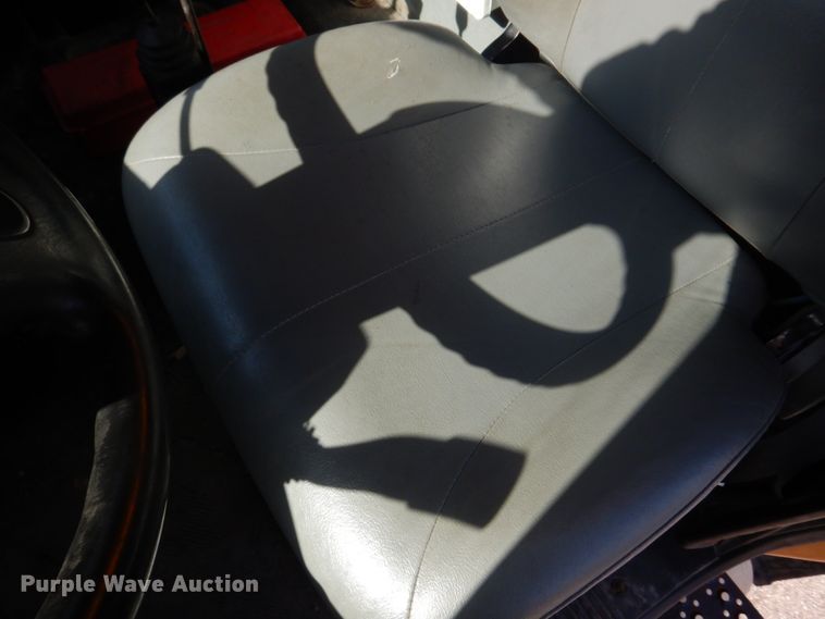 image for item DM7308 2006 International 7400  dump truck