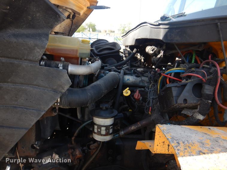 image for item DM7308 2006 International 7400  dump truck