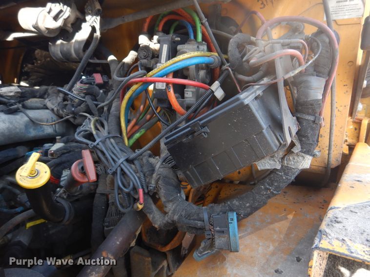 image for item DM7308 2006 International 7400  dump truck