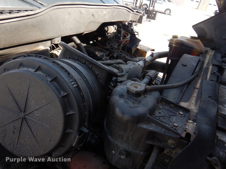 image for item DM7308 2006 International 7400  dump truck