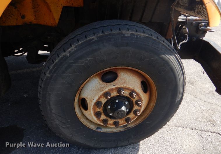 image for item DM7308 2006 International 7400  dump truck