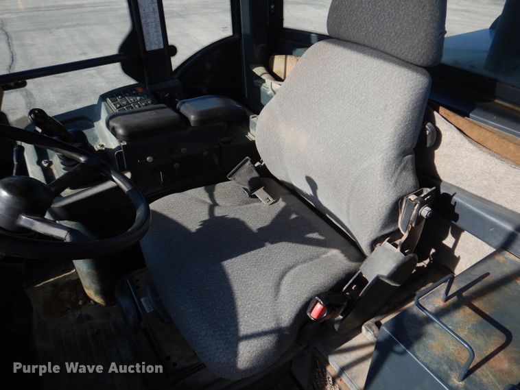 image for item DM7309 2006 John Deere 444J  high lift wheel loader