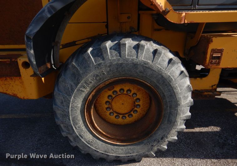 image for item DM7309 2006 John Deere 444J  high lift wheel loader