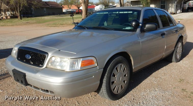 image for item DN0287 2007 Ford Crown Victoria Police Interceptor