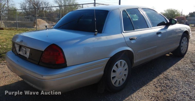 image for item DN0287 2007 Ford Crown Victoria Police Interceptor