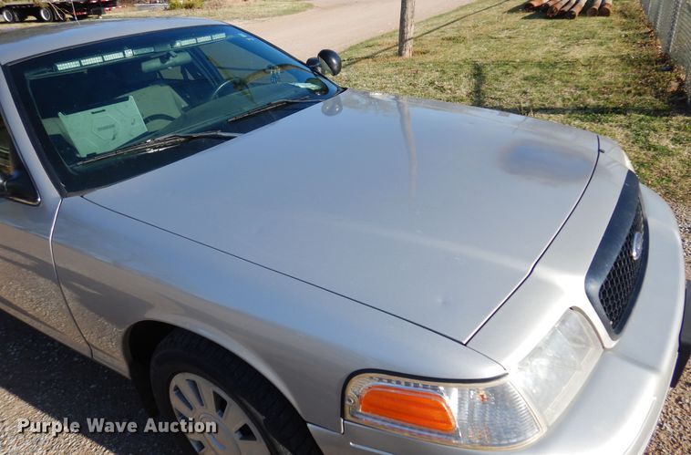 image for item DN0287 2007 Ford Crown Victoria Police Interceptor