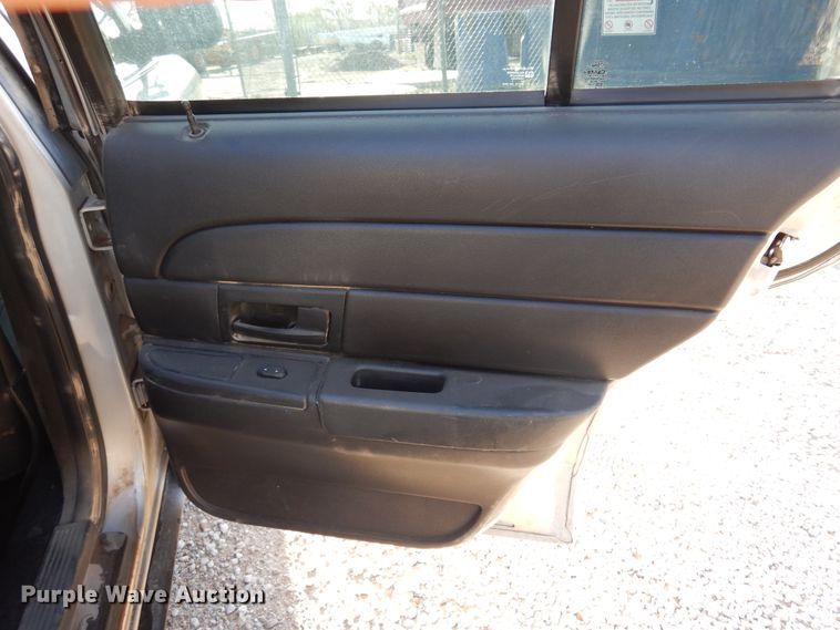 image for item DN0287 2007 Ford Crown Victoria Police Interceptor