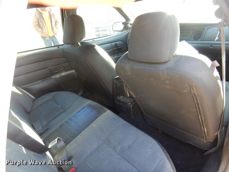 image for item DN0287 2007 Ford Crown Victoria Police Interceptor