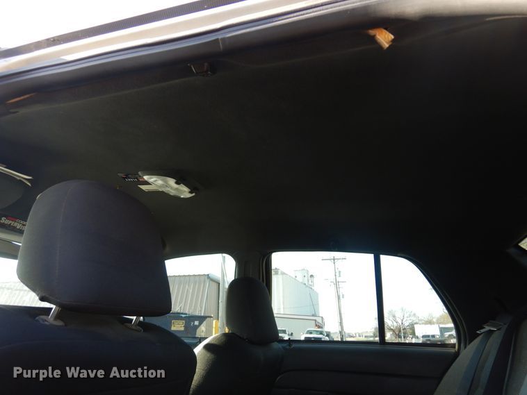 image for item DN0287 2007 Ford Crown Victoria Police Interceptor