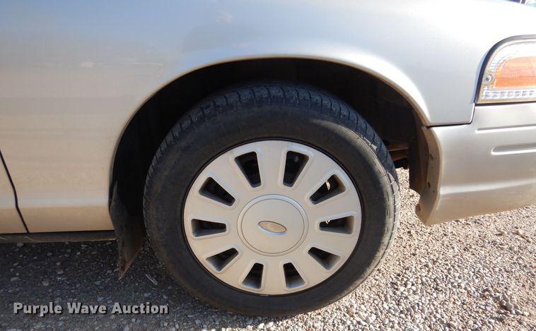 image for item DN0287 2007 Ford Crown Victoria Police Interceptor