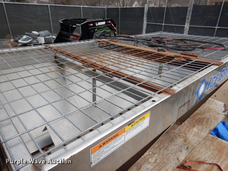 image for item DN1469 Western Ice Breaker stainless steel spreader