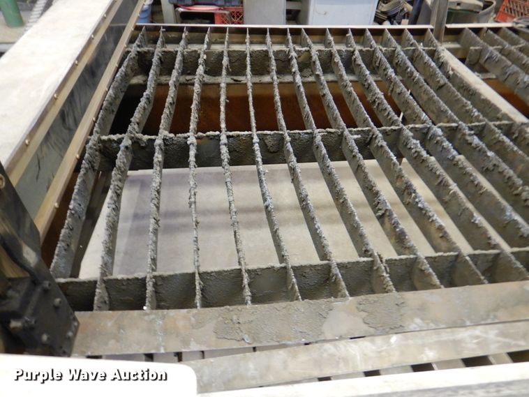 image for item DN1470 Tracker  plasma cutting table