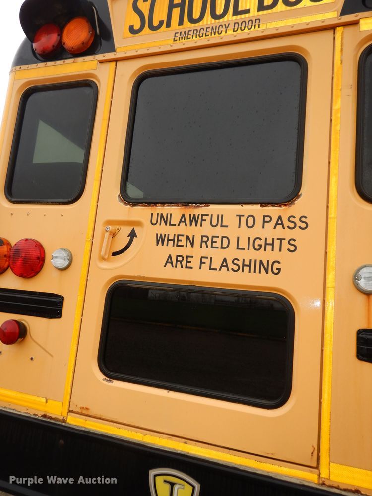 image for item DN1513 2007 International 3000CE  bus