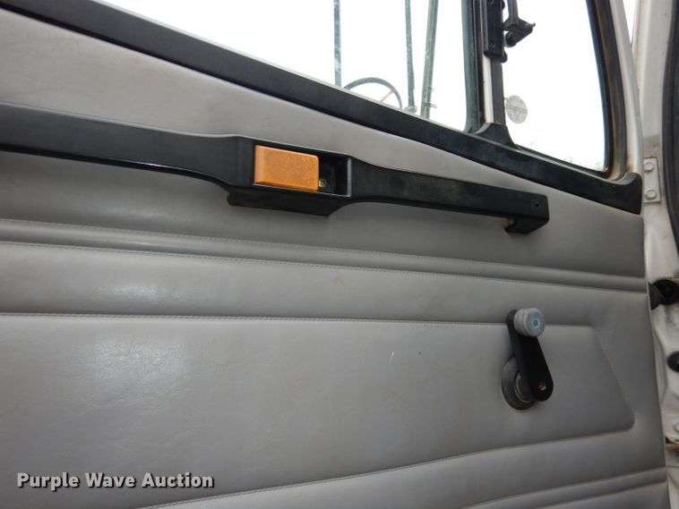 image for item DN1536 2000 Freightliner FL80  vacuum truck