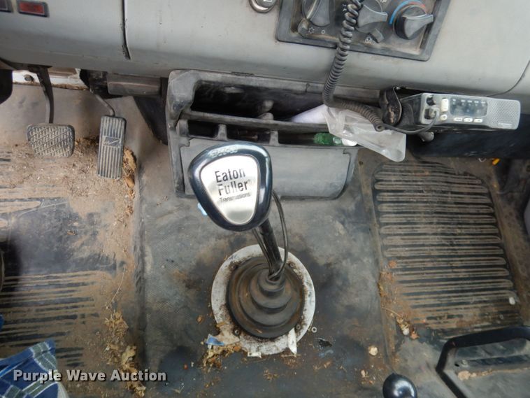 image for item DN1536 2000 Freightliner FL80  vacuum truck