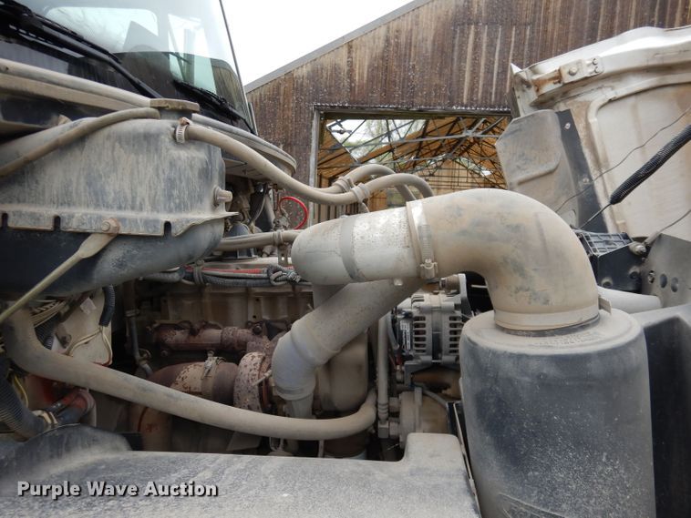 image for item DN1536 2000 Freightliner FL80  vacuum truck