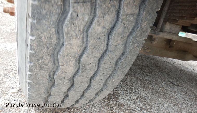 image for item DN1536 2000 Freightliner FL80  vacuum truck