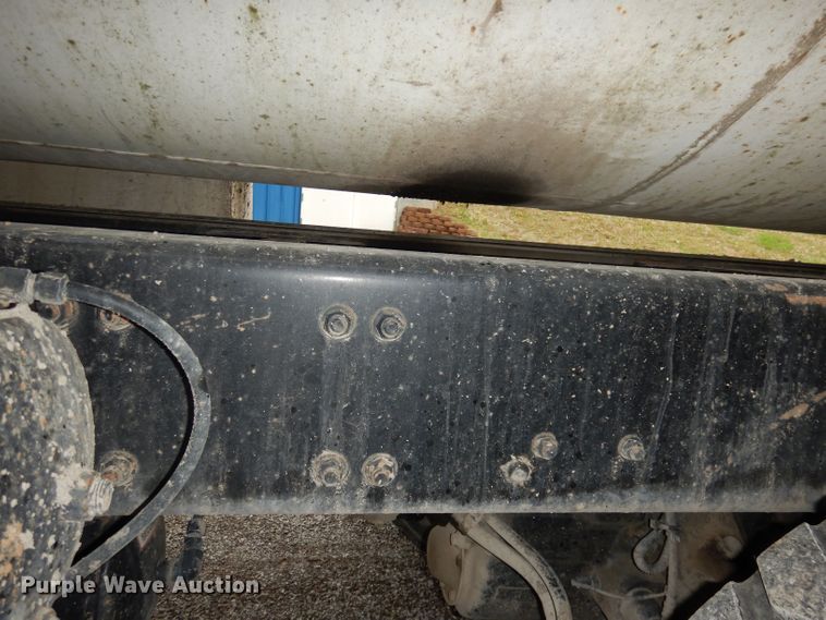 image for item DN1536 2000 Freightliner FL80  vacuum truck