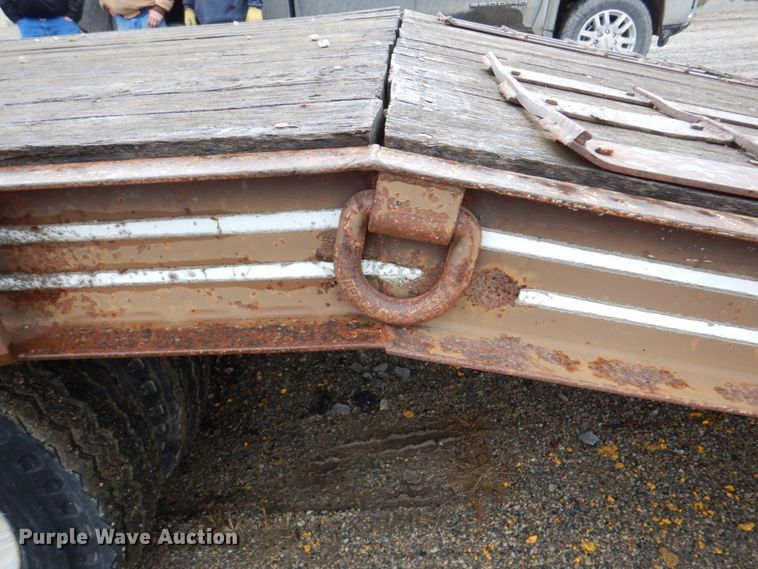 image for item DN7278 1992 Trail King TK24  equipment trailer