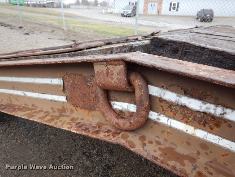 image for item DN7278 1992 Trail King TK24  equipment trailer