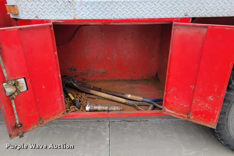 image for item DN7306 1963 Dodge D500  pumper fire truck