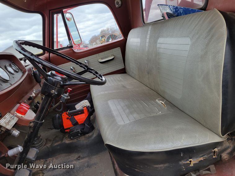 image for item DN7306 1963 Dodge D500  pumper fire truck