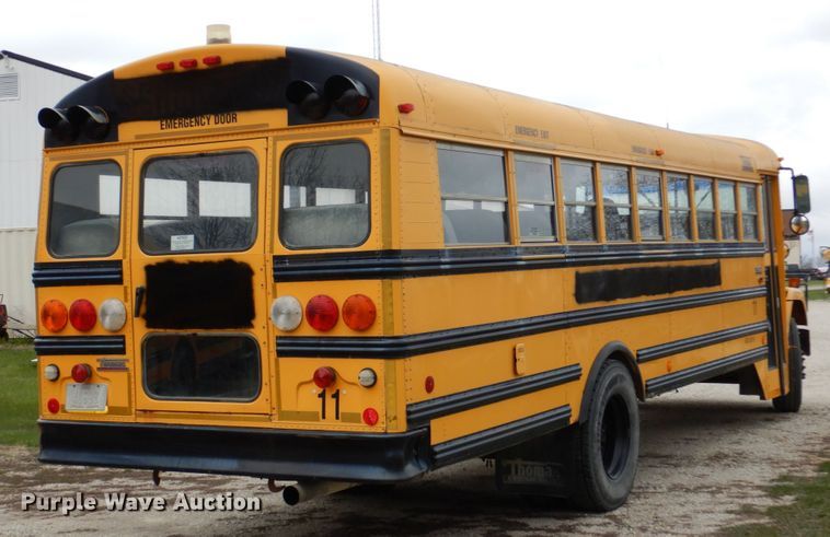 image for item DN7331 2004 Freightliner FS65  school bus