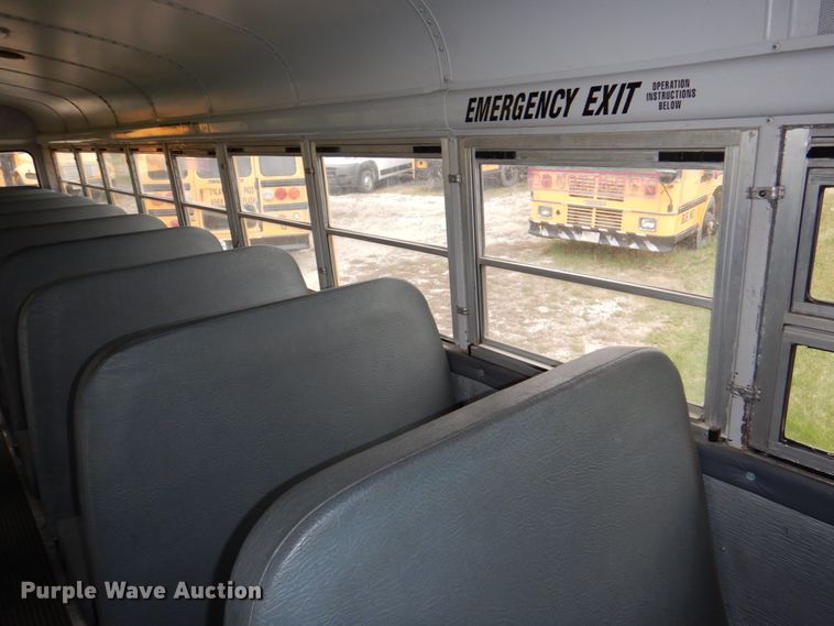 image for item DN7331 2004 Freightliner FS65  school bus