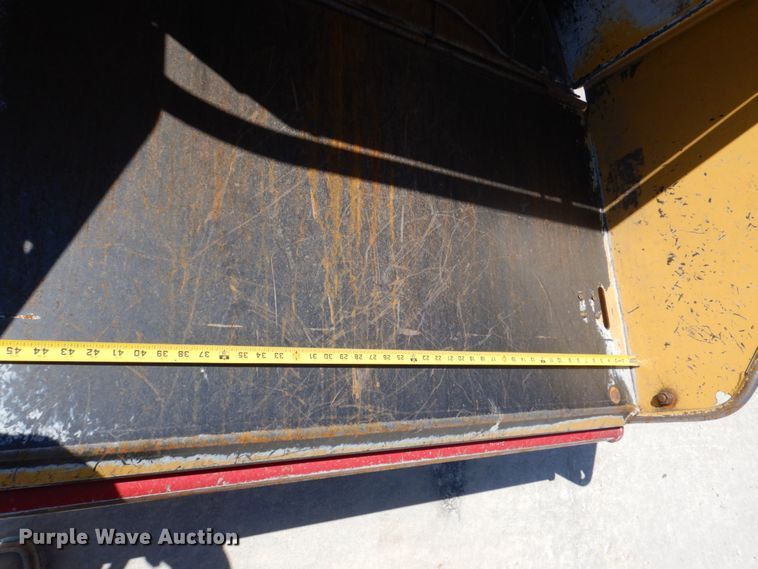 image for item DN7348 2006 Vermeer BC1000XL  wood chipper