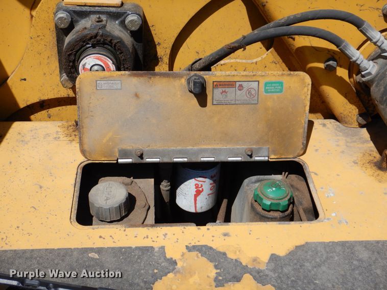 image for item DN7348 2006 Vermeer BC1000XL  wood chipper