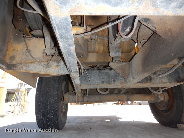 image for item DN7348 2006 Vermeer BC1000XL  wood chipper