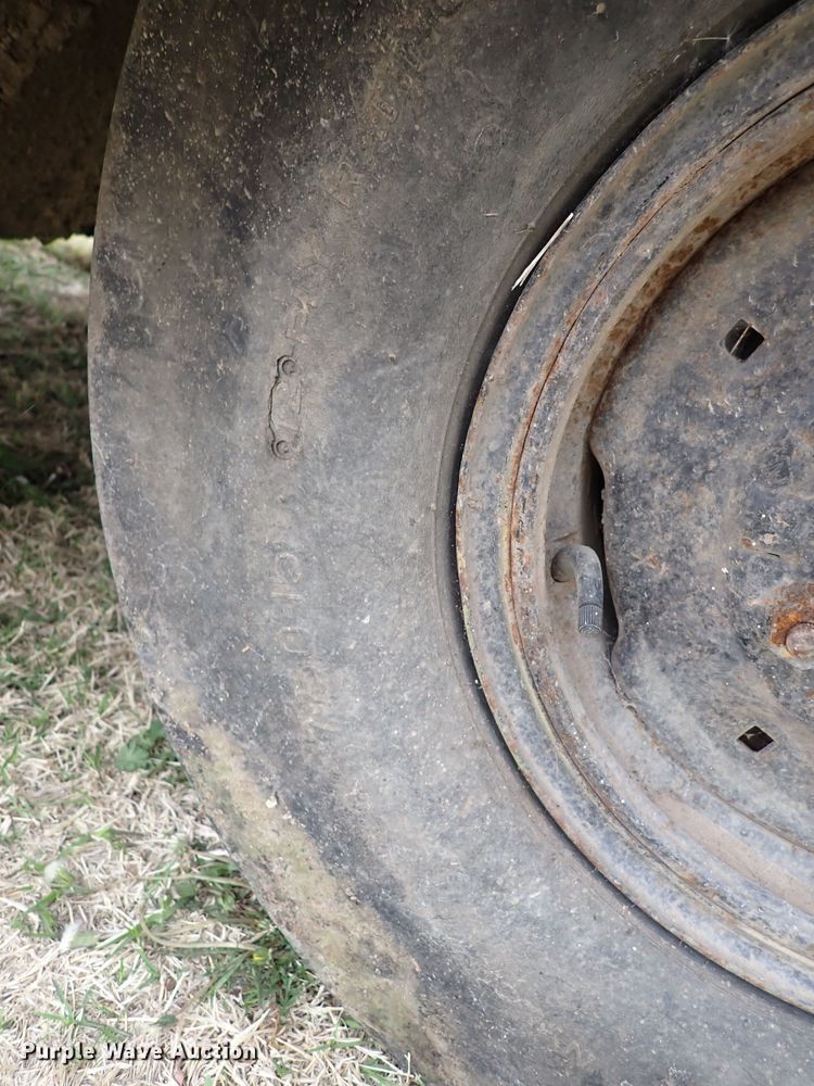 image for item DP4622 Bros  pneumatic roller