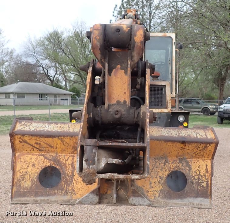 image for item DP4623 Drott 40  wheeled excavator