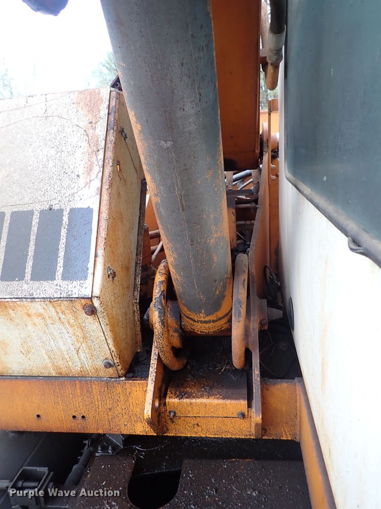 image for item DP4623 Drott 40  wheeled excavator