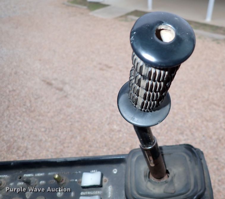 image for item DP4623 Drott 40  wheeled excavator