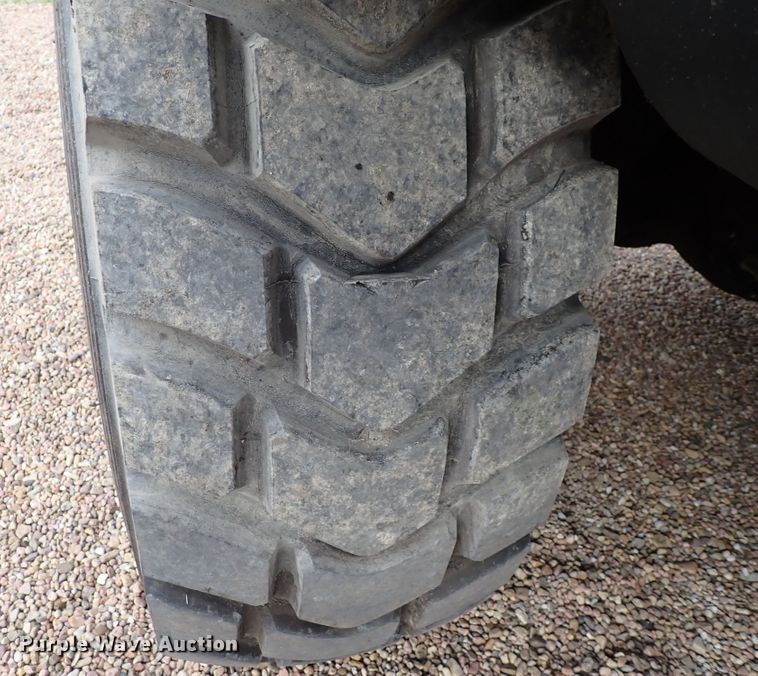 image for item DP4623 Drott 40  wheeled excavator