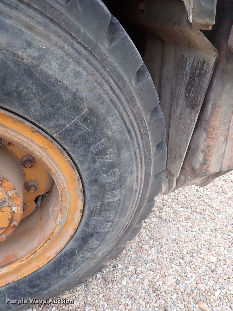 image for item DP4623 Drott 40  wheeled excavator