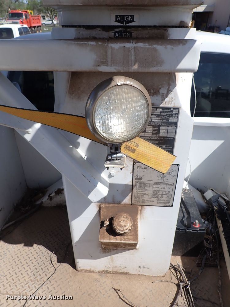 image for item DP4632 2008 Ford F550 Super Duty  bucket truck