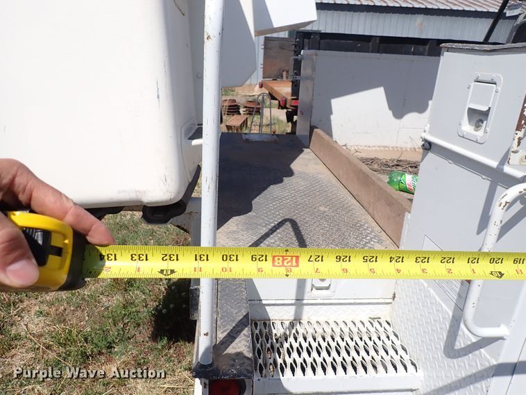 image for item DP4632 2008 Ford F550 Super Duty  bucket truck