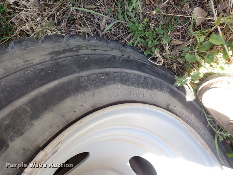 image for item DP4632 2008 Ford F550 Super Duty  bucket truck