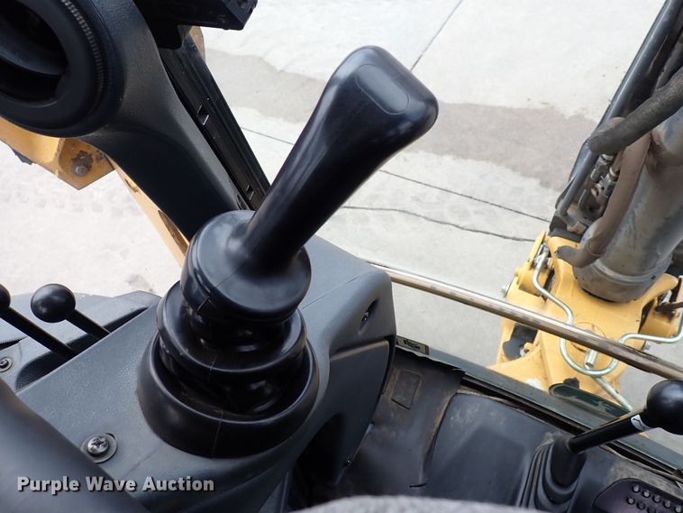 image for item DP4637 2014 John Deere 310SK  backhoe