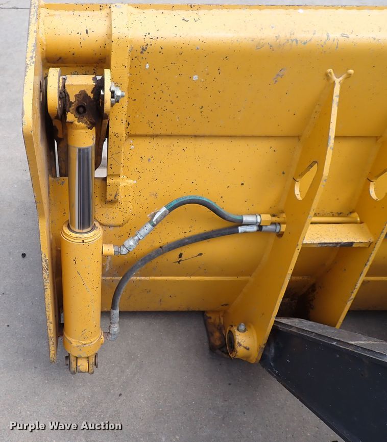 image for item DP4637 2014 John Deere 310SK  backhoe