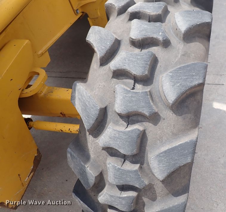 image for item DP4637 2014 John Deere 310SK  backhoe