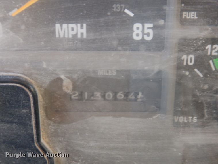 image for item DP5444 1993 International 4900  dump truck