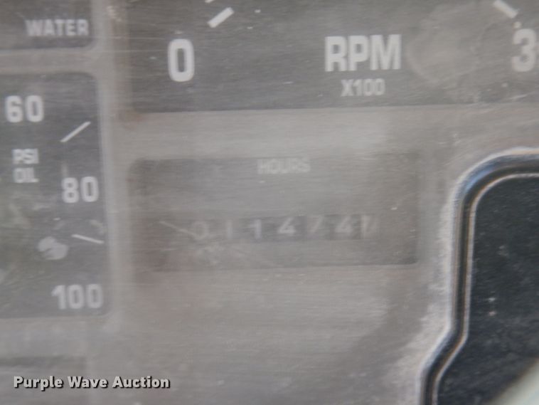 image for item DP5444 1993 International 4900  dump truck